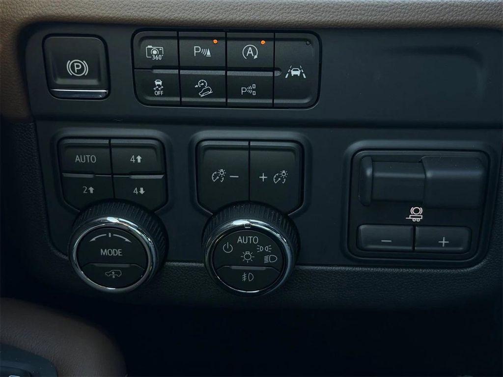 new 2026 Chevrolet Suburban car, priced at $98,400