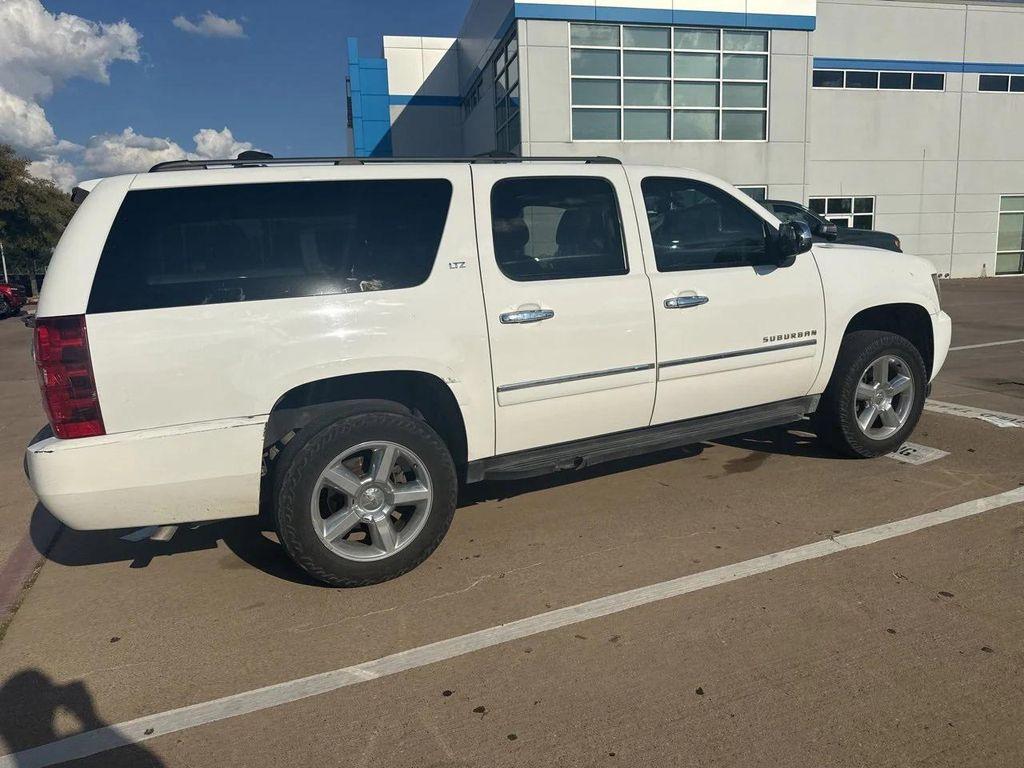 used 2014 Chevrolet Suburban car, priced at $9,897