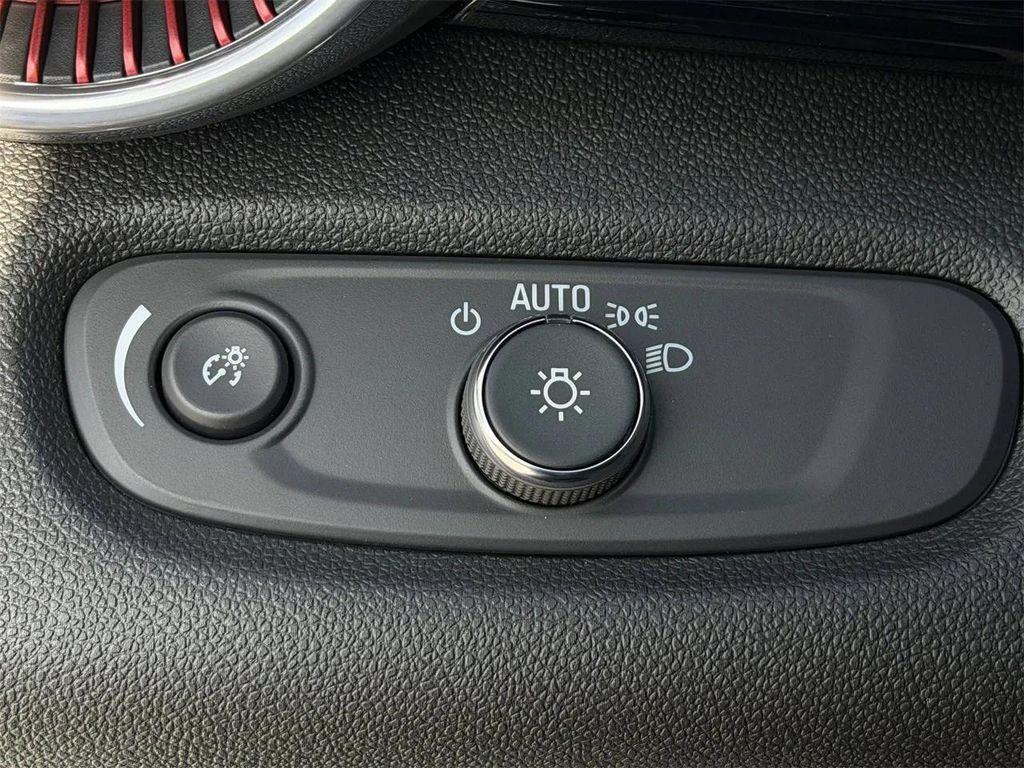 new 2026 Chevrolet Trax car, priced at $27,660