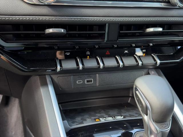 new 2025 Chevrolet Colorado car, priced at $39,825