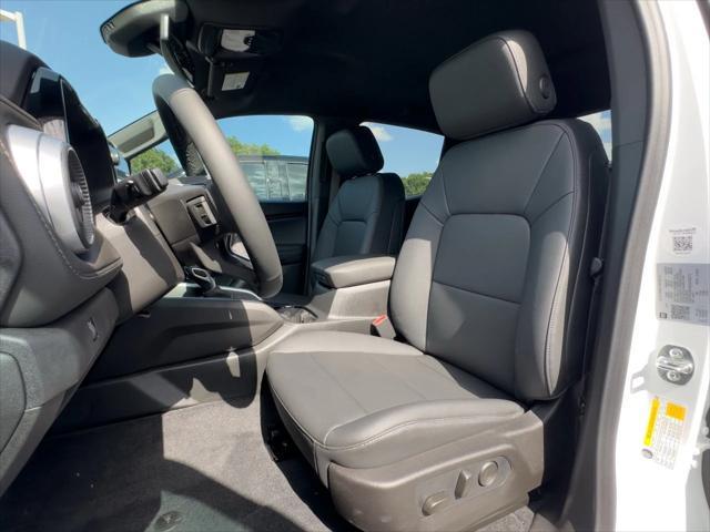 new 2025 Chevrolet Colorado car, priced at $39,825