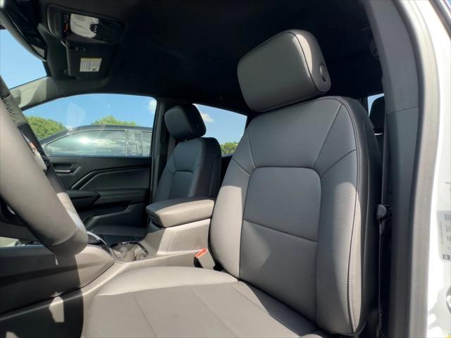 new 2025 Chevrolet Colorado car, priced at $39,825