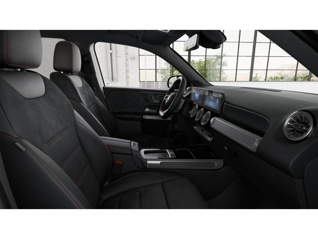 new 2025 Mercedes-Benz GLB 250 car, priced at $46,990