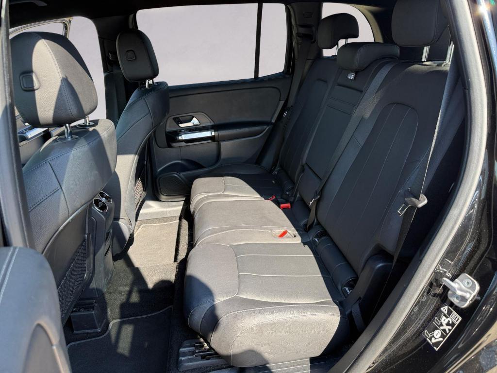 used 2025 Mercedes-Benz GLB 250 car, priced at $33,990