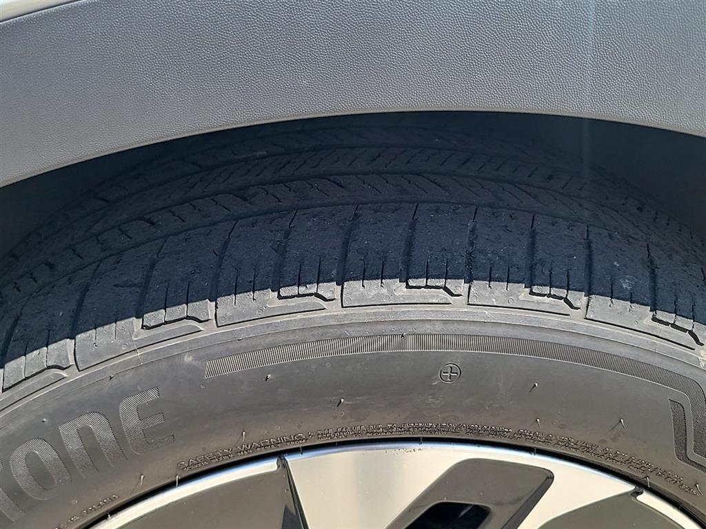 used 2022 Volkswagen ID.4 car, priced at $19,990