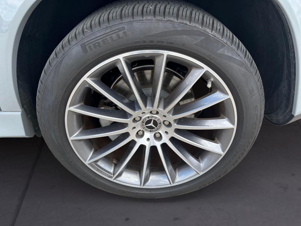 used 2024 Mercedes-Benz GLE 450 Plug-In Hybrid car, priced at $59,990