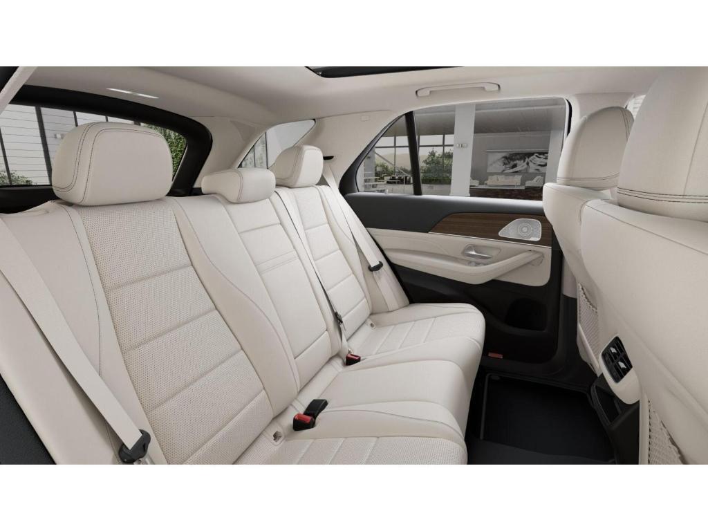 new 2026 Mercedes-Benz GLE 450 car, priced at $81,010