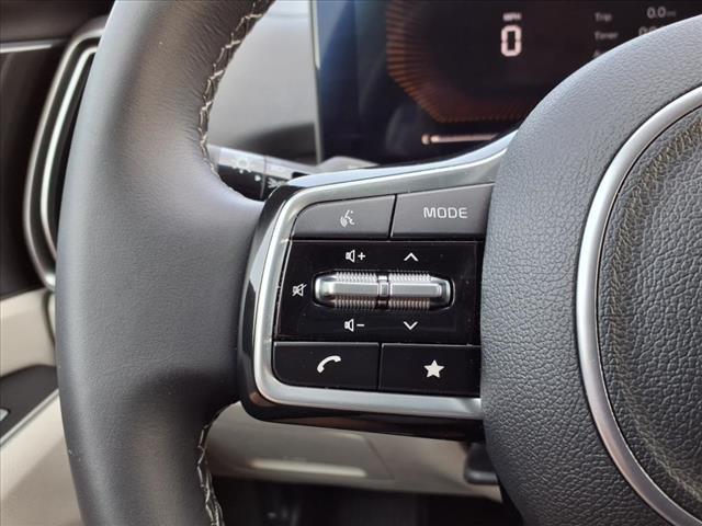 used 2025 Kia Sorento car, priced at $39,990