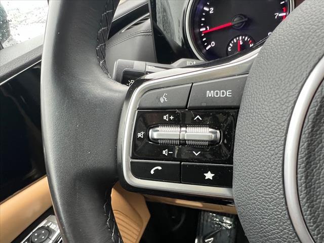 used 2024 Kia Carnival car, priced at $38,990