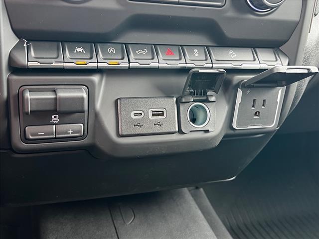 new 2025 Chevrolet Silverado 1500 car