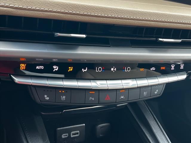 used 2024 Cadillac XT4 car, priced at $42,990