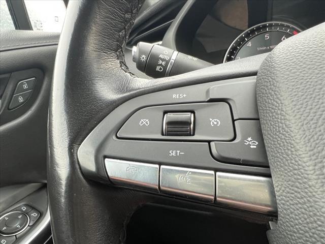 used 2022 Cadillac XT4 car, priced at $28,990
