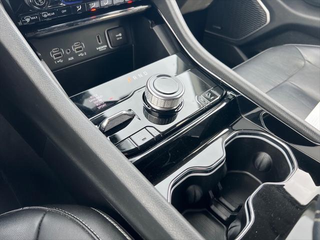 used 2022 Jeep Grand Cherokee car, priced at $33,990
