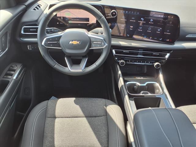 new 2025 Chevrolet Traverse car, priced at $43,685