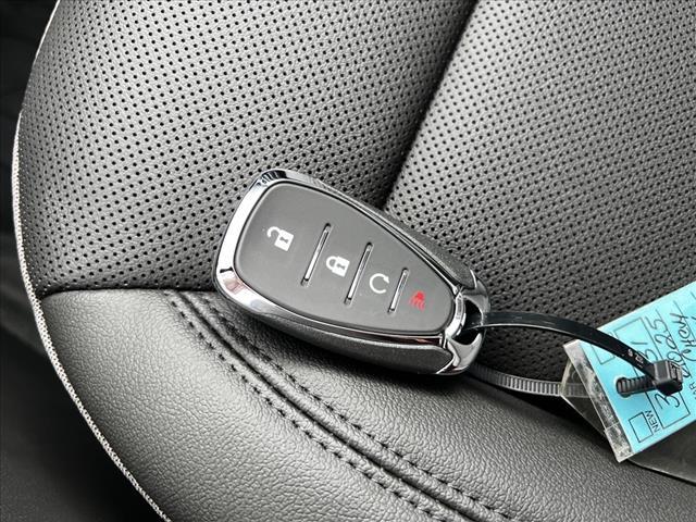 new 2025 Chevrolet Trax car, priced at $26,940
