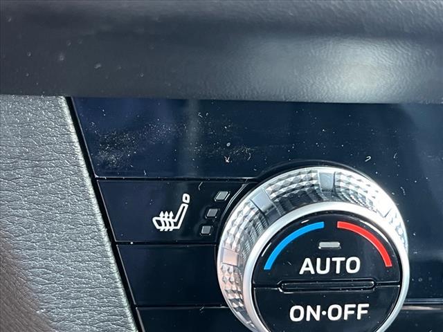 used 2024 Mitsubishi Outlander car, priced at $29,990