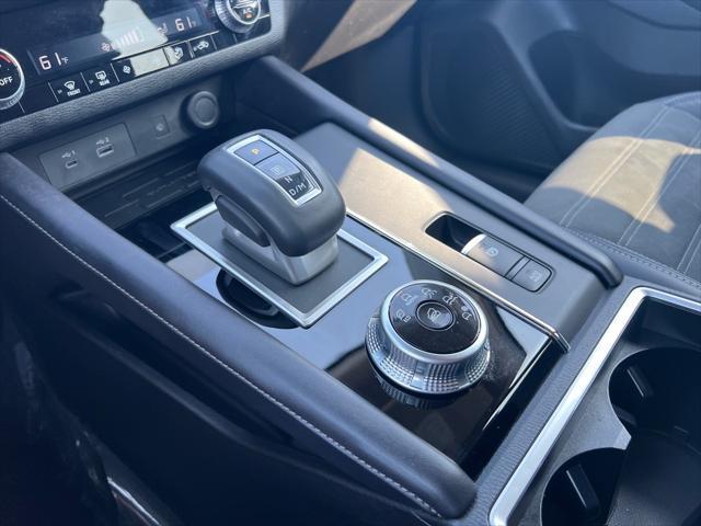 used 2024 Mitsubishi Outlander car, priced at $29,990