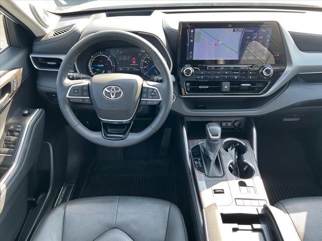 used 2021 Toyota Highlander Hybrid car, priced at $41,990