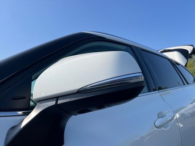 used 2021 Toyota Highlander Hybrid car, priced at $41,990