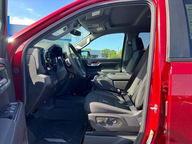 new 2024 Chevrolet Silverado 1500 car, priced at $49,400