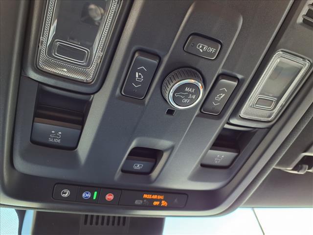 used 2025 Chevrolet Suburban car, priced at $75,990