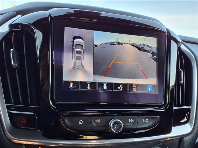 used 2023 Chevrolet Traverse car, priced at $42,990
