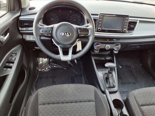 used 2020 Kia Rio car