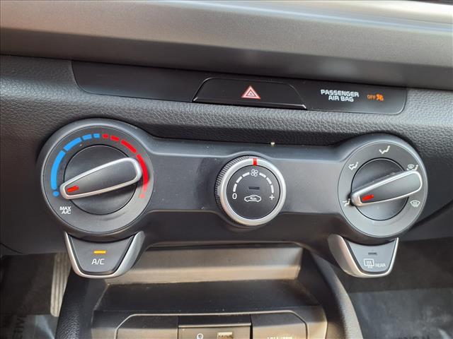 used 2020 Kia Rio car
