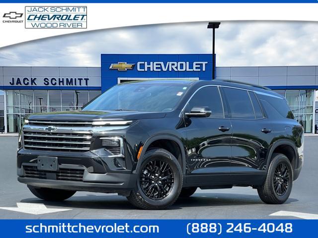 used 2024 Chevrolet Traverse car, priced at $40,990