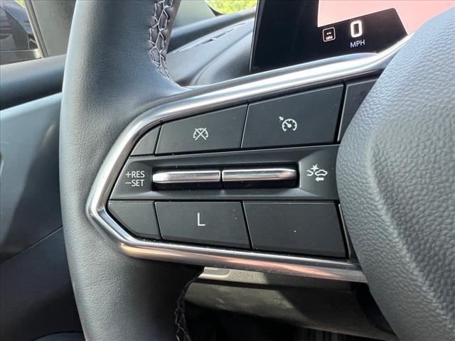 used 2024 Chevrolet Traverse car, priced at $39,990