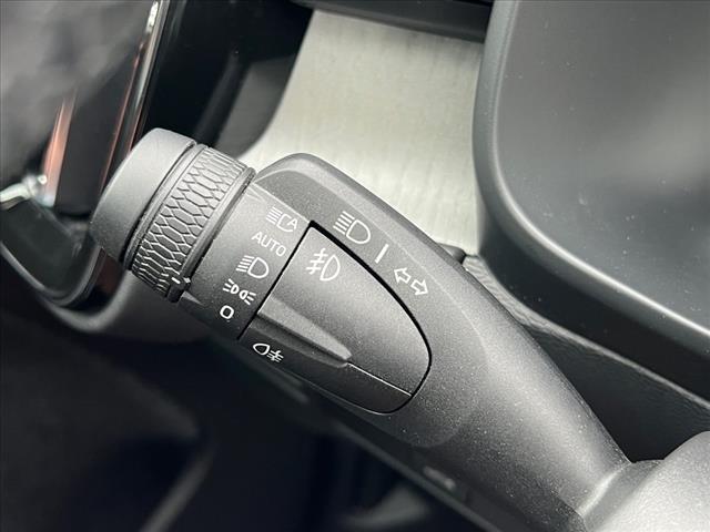 used 2025 Volvo XC40 car, priced at $39,990