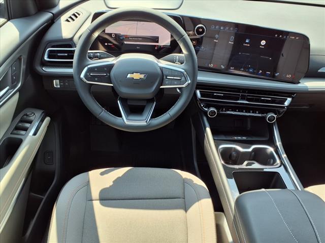 new 2026 Chevrolet Traverse car, priced at $41,620