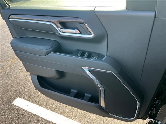 new 2025 Chevrolet Silverado 1500 car, priced at $52,055