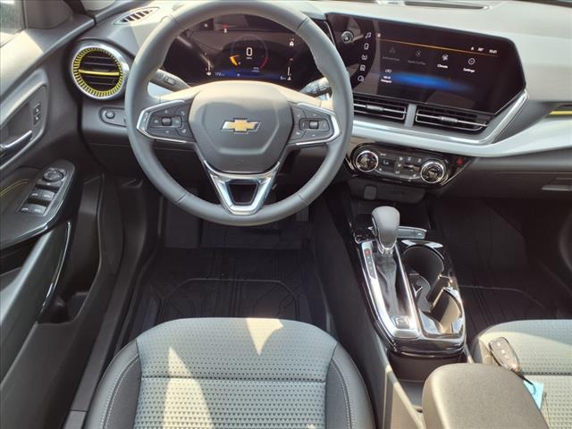 new 2025 Chevrolet Trax car, priced at $25,000