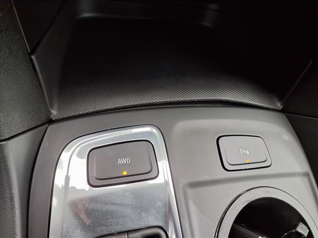 used 2024 Chevrolet Equinox car, priced at $27,490