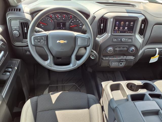 new 2025 Chevrolet Silverado 1500 car, priced at $40,645
