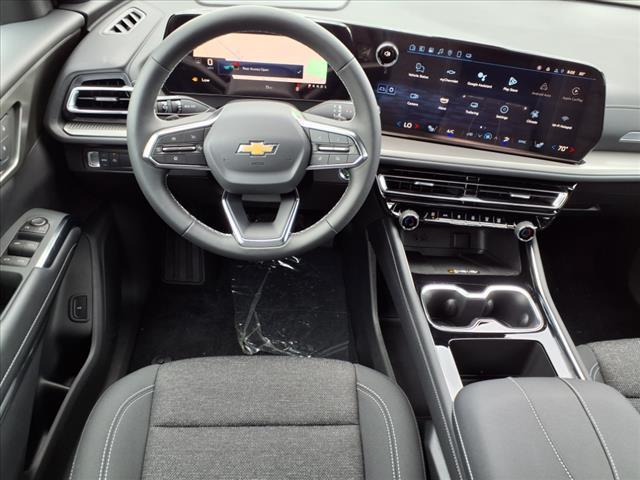 new 2025 Chevrolet Traverse car, priced at $40,695