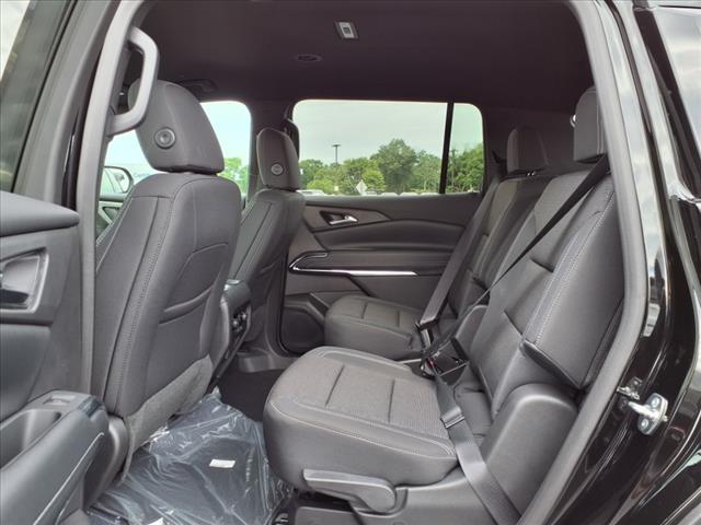 new 2025 Chevrolet Traverse car, priced at $40,695
