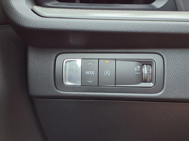 new 2025 Chevrolet Traverse car, priced at $40,695