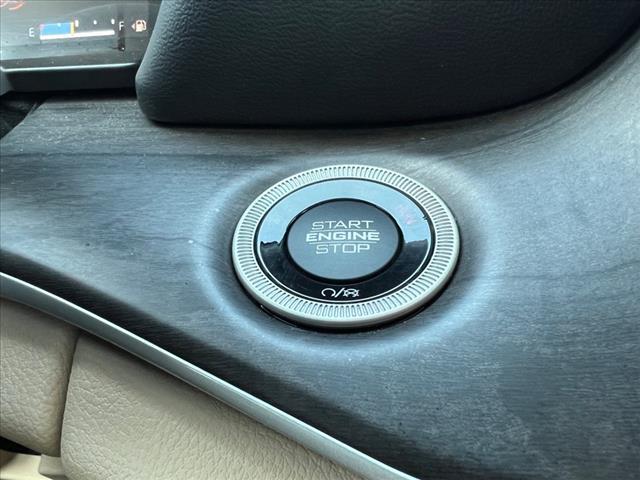 used 2022 Jeep Grand Cherokee car, priced at $33,990