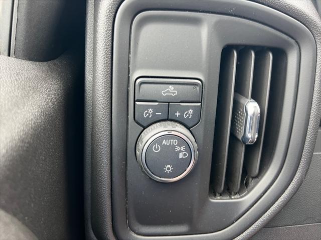 used 2023 Chevrolet Silverado 1500 car, priced at $31,290