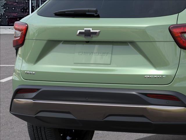 new 2025 Chevrolet Trax car, priced at $26,930