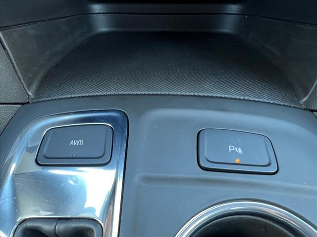 used 2023 Chevrolet Equinox car, priced at $26,990