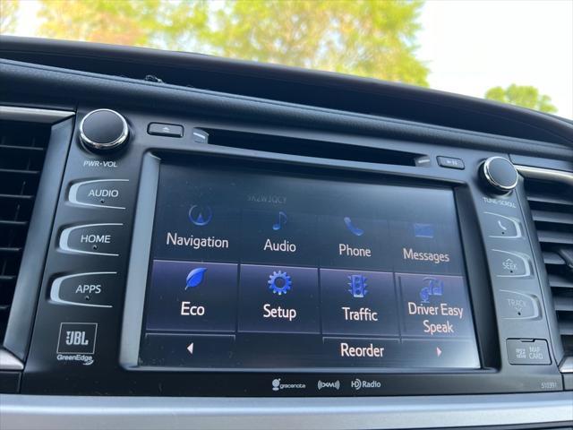 used 2019 Toyota Highlander car, priced at $34,990