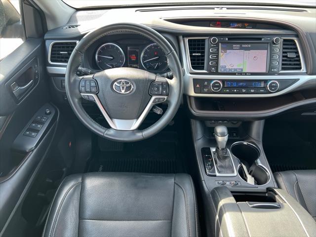 used 2019 Toyota Highlander car, priced at $34,990