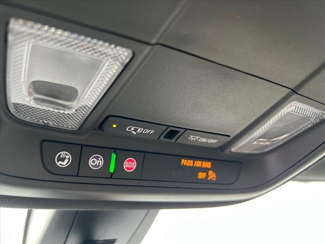 used 2023 Chevrolet Traverse car, priced at $34,990