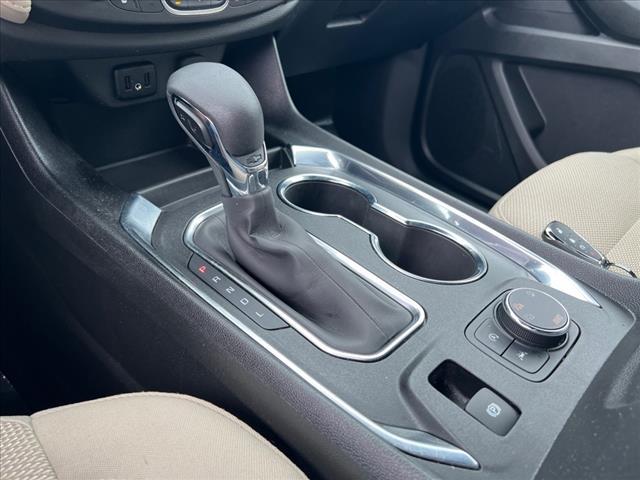 used 2023 Chevrolet Traverse car, priced at $34,990