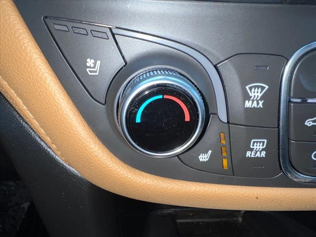 used 2020 Chevrolet Equinox car, priced at $23,990