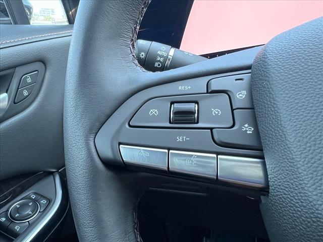 used 2024 Cadillac XT4 car, priced at $41,990
