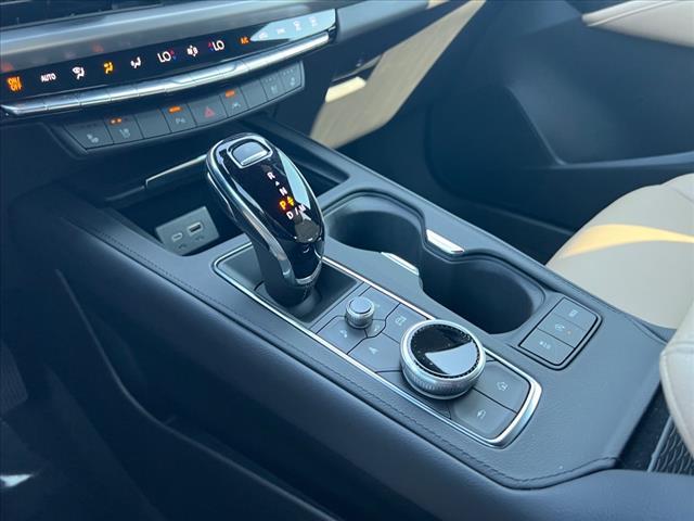 used 2024 Cadillac XT4 car, priced at $41,990